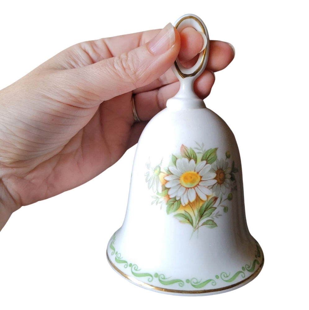 Vintage Floral Ceramic Bell "Daisy"